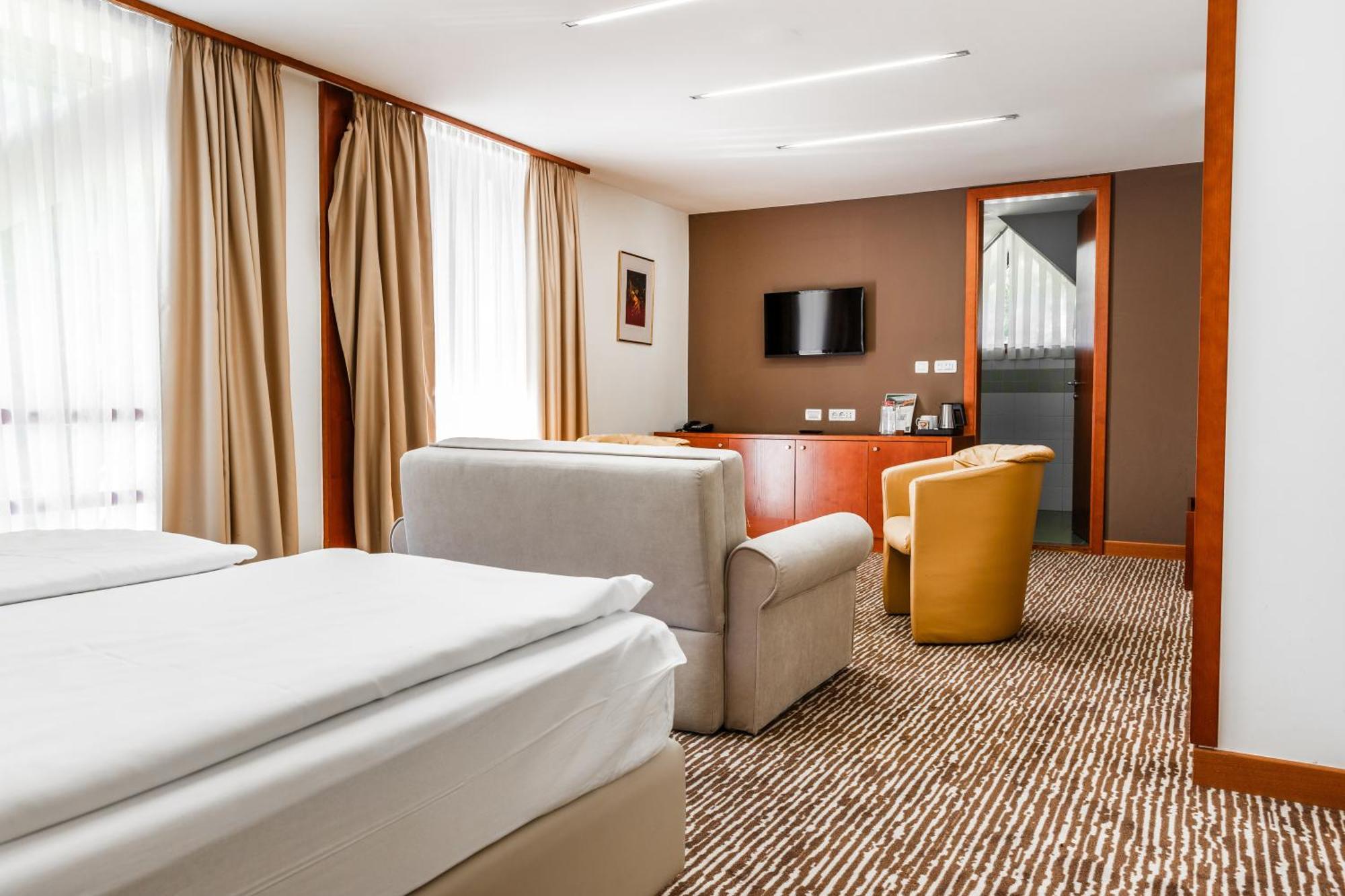 Hotel Kranjska Gora Extérieur photo